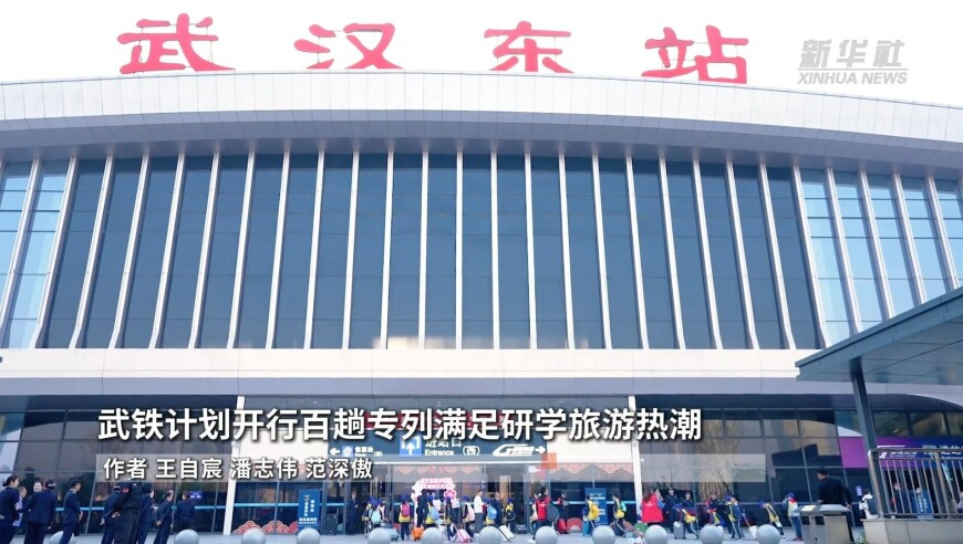 苹果将继续与百度合作开发AI,2025年澳门天天开彩开奖结果,前瞻性战略落实探讨_基础版V13.39
